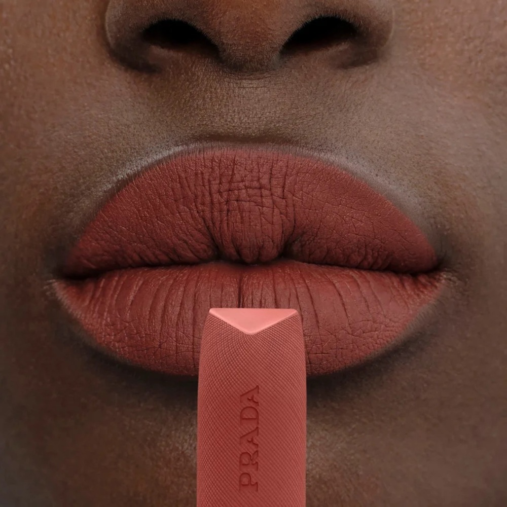 Prada Monochrome Hyper Matte Mini Lipstick Bundle - Picture 9 of 11